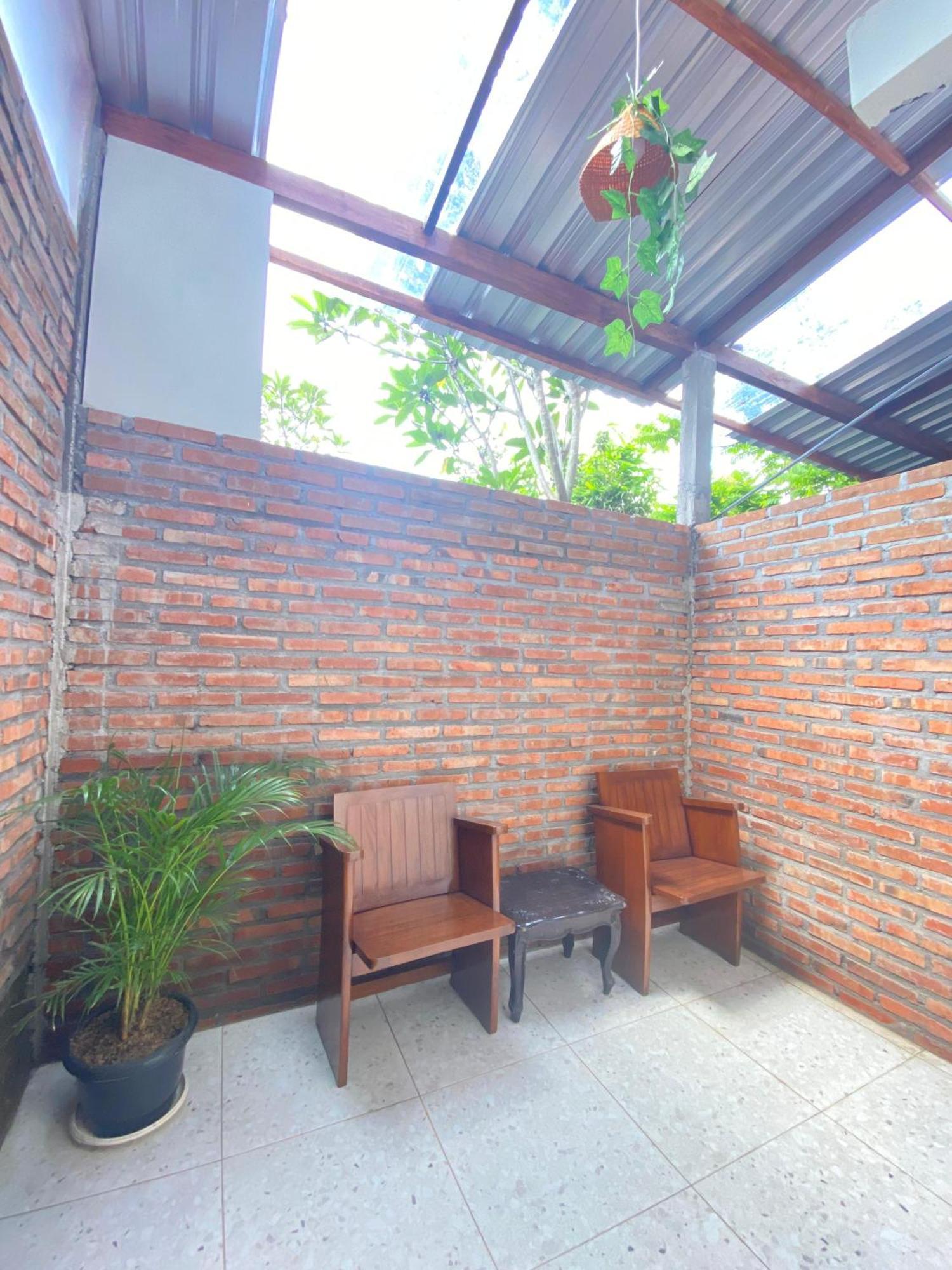Ada Homestay Magelang Exteriör bild